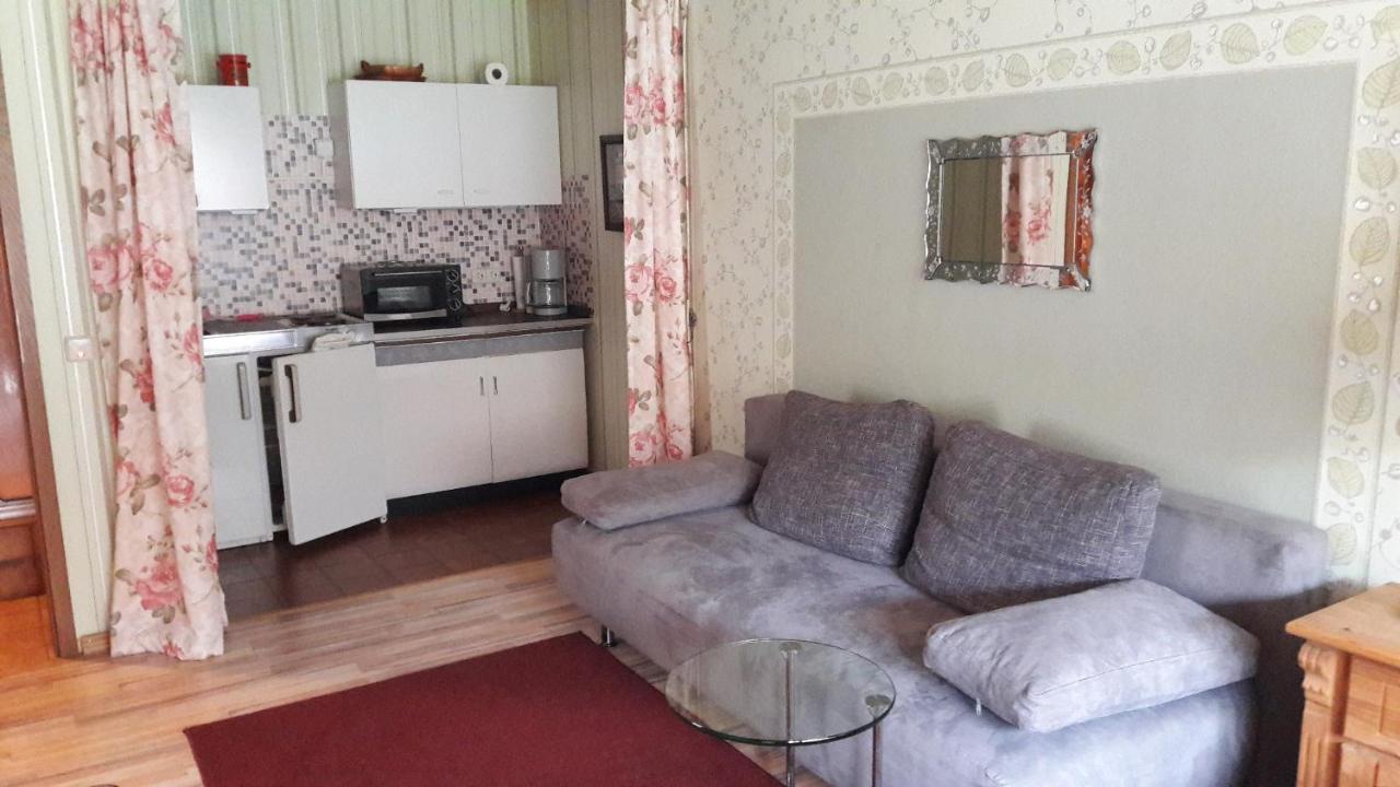 Pension Waldfrieden Maring-Noviand ภายนอก รูปภาพ