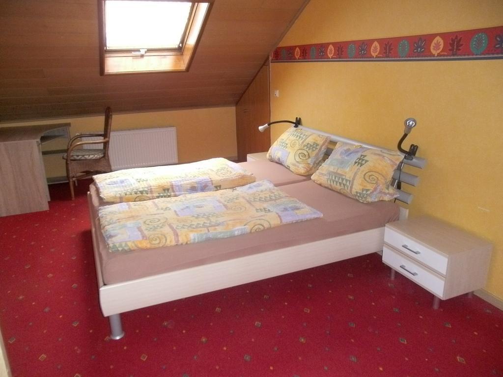 Pension Waldfrieden Maring-Noviand ห้อง รูปภาพ
