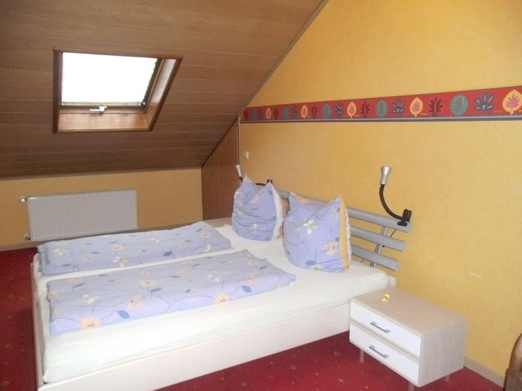 Pension Waldfrieden Maring-Noviand ห้อง รูปภาพ
