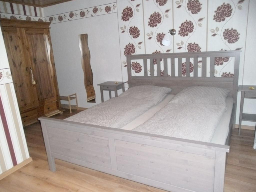 Pension Waldfrieden Maring-Noviand ห้อง รูปภาพ