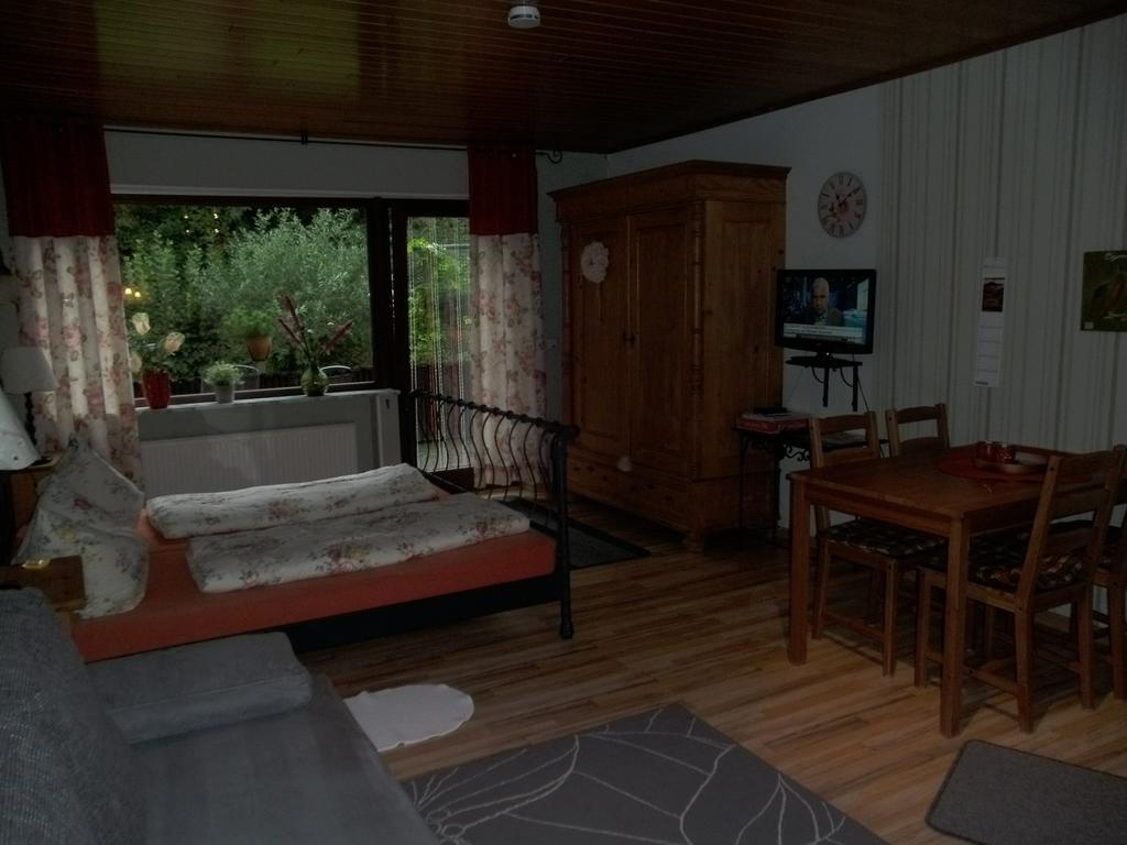 Pension Waldfrieden Maring-Noviand ห้อง รูปภาพ