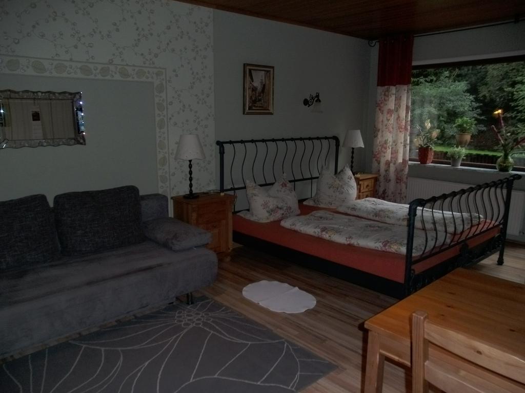 Pension Waldfrieden Maring-Noviand ห้อง รูปภาพ