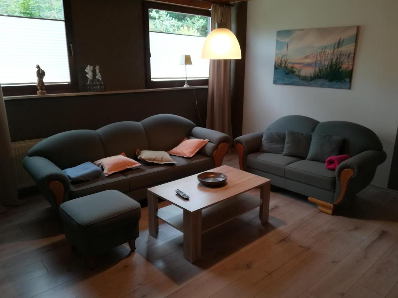 Pension Waldfrieden Maring-Noviand ภายนอก รูปภาพ